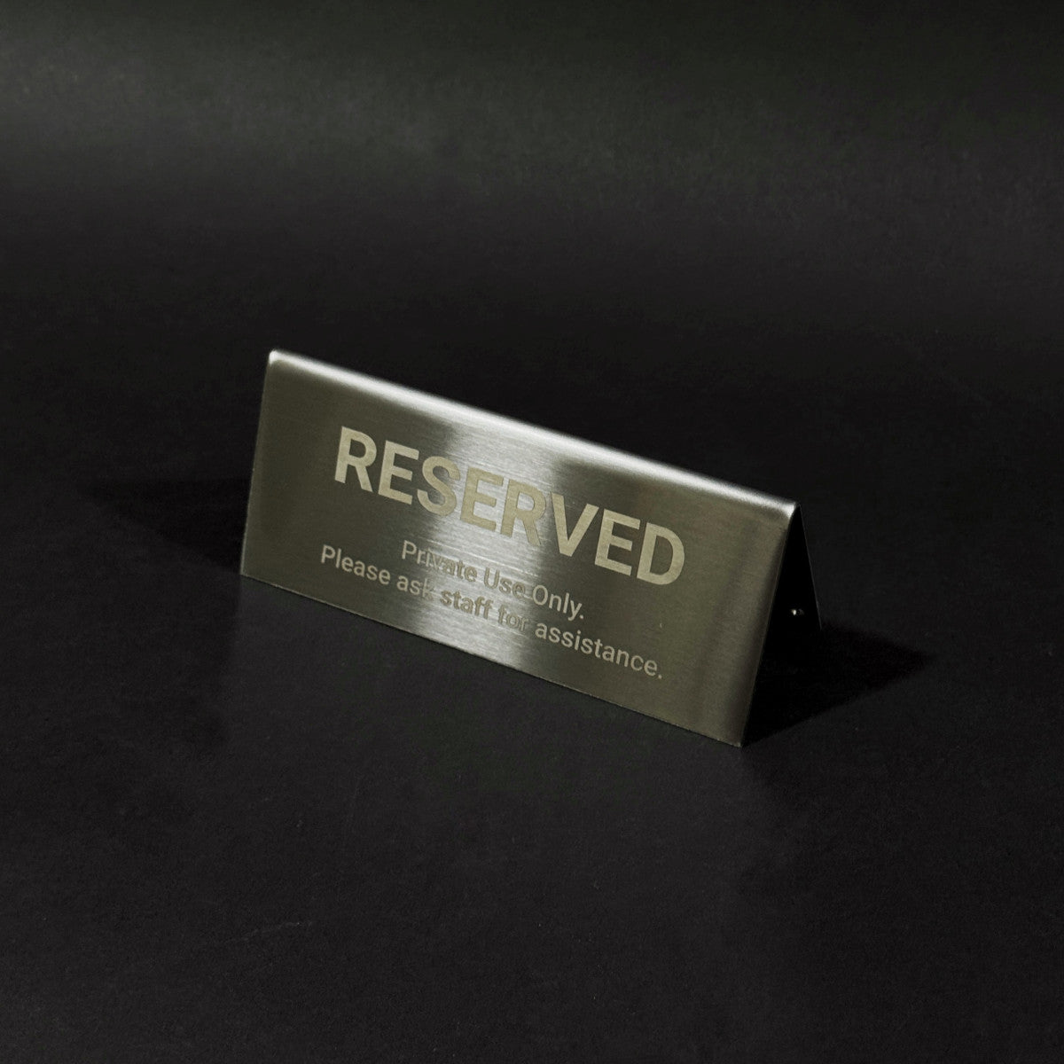 Stainless steel table tent POP plate, black, 150×55×65mm