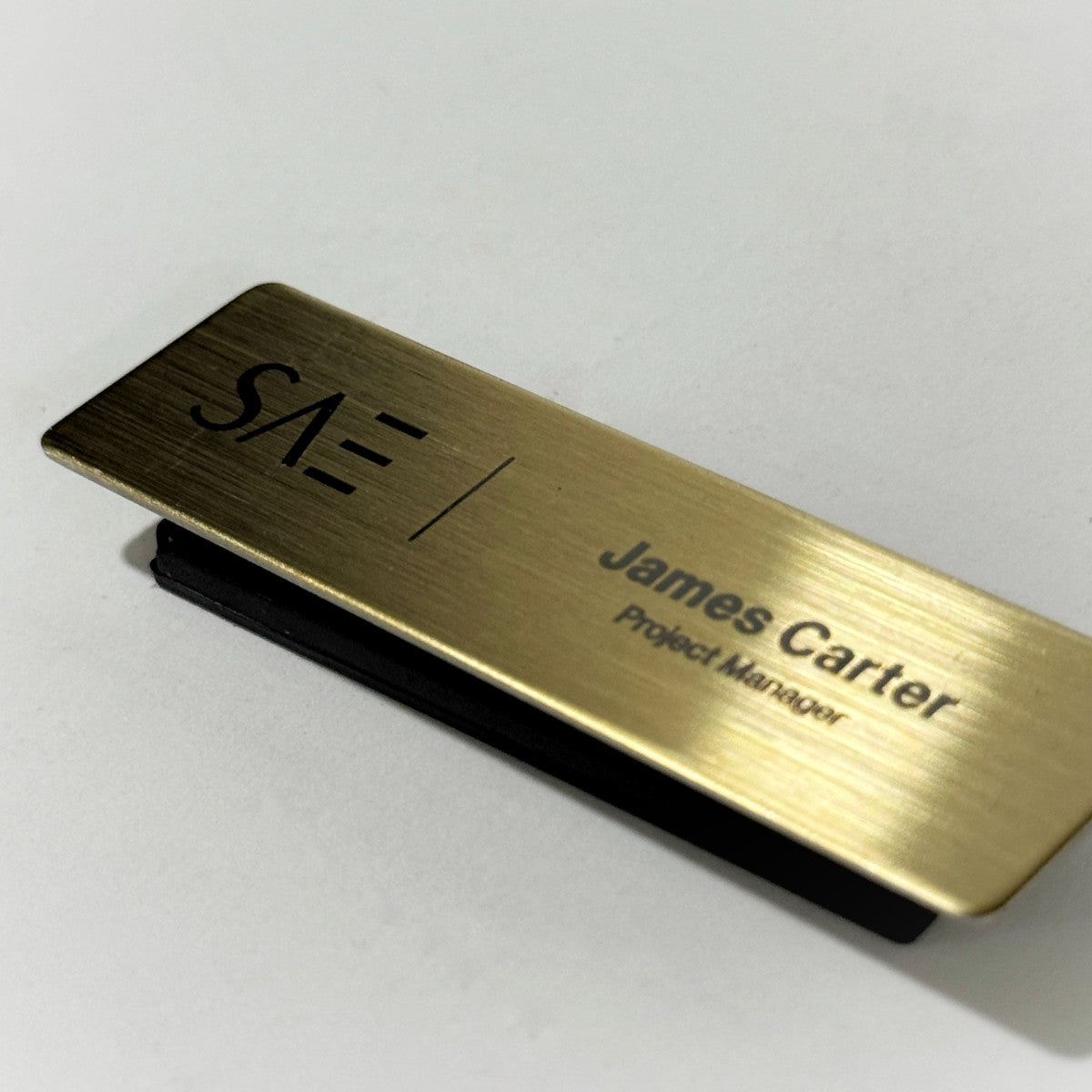 Gold stainless steel laser engraved magnetic name badge for employees
