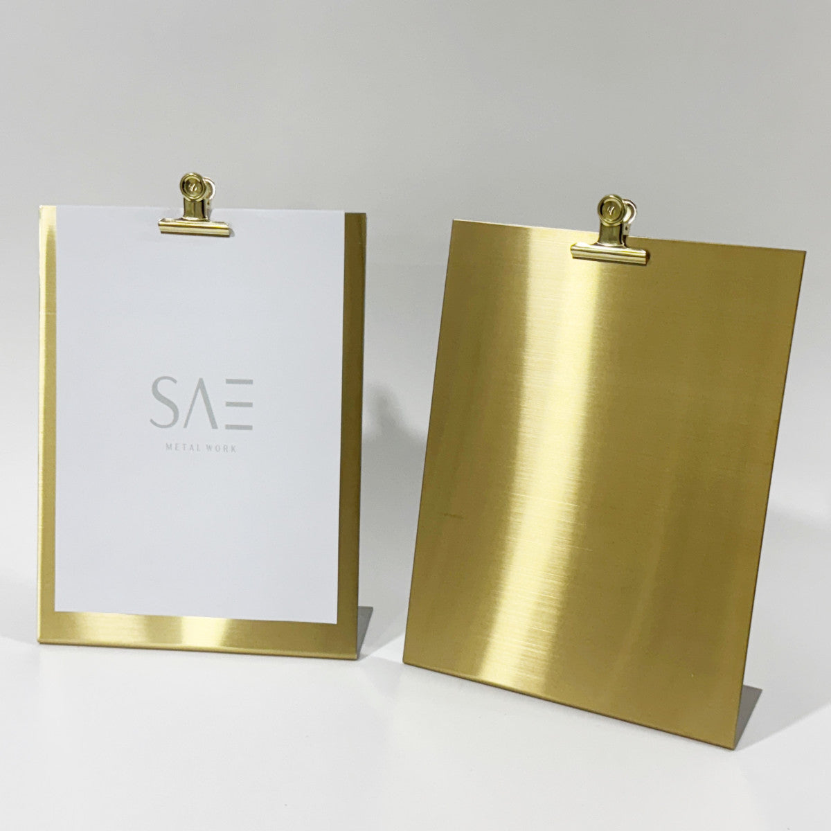 Stainless steel freestanding POP plate, gold, 240×80×320mm
