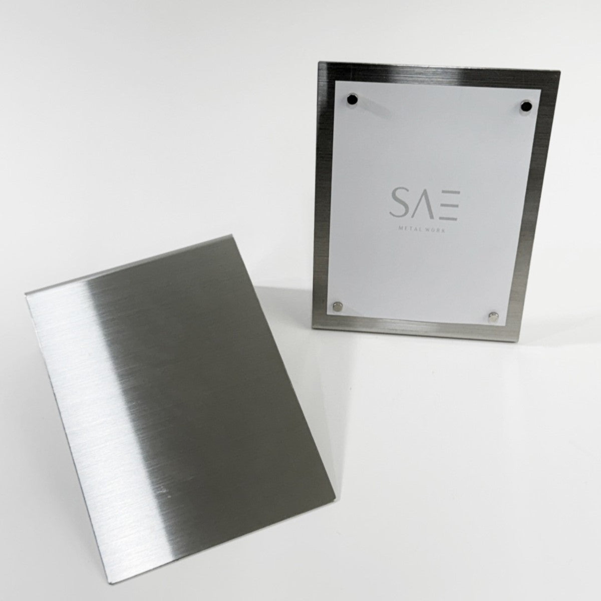 Stainless steel freestanding POP plate, silver, 170×60×230mm
