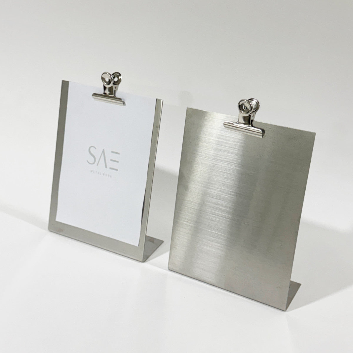 Stainless steel freestanding POP plate, silver, 170×60×230mm
