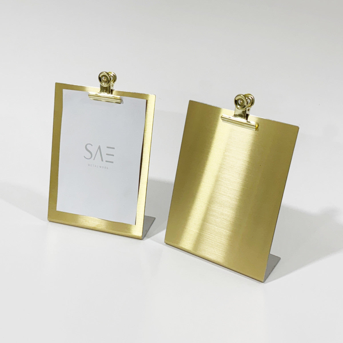 Stainless steel freestanding A6 POP plate, gold, 125×50×170mm
