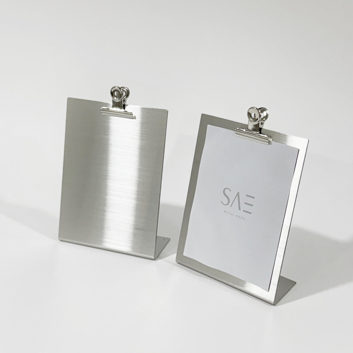 Stainless steel freestanding A6 POP plate, silver, 125×50×170mm
