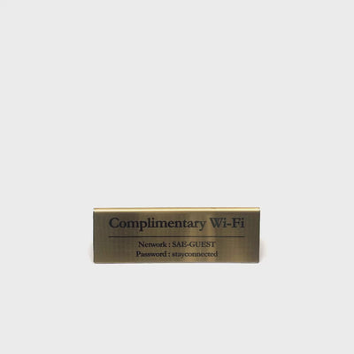 Stainless steel table tent POP plate, gold, 150×43×50mm
